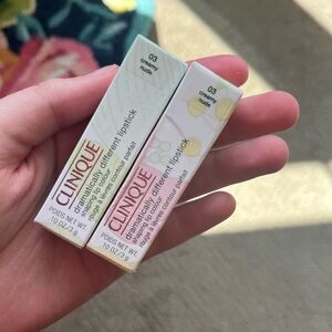 Clinique Lipstick in Creamy Nude